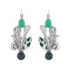Boucles d'oreilles dormeuses Taratata Bijoux Green en métal, résines colorées dont les motifs sont peints à la main, poudre de mica